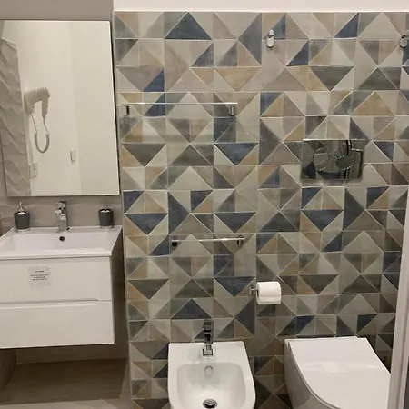 Vittorio Emanuele 4* Licata