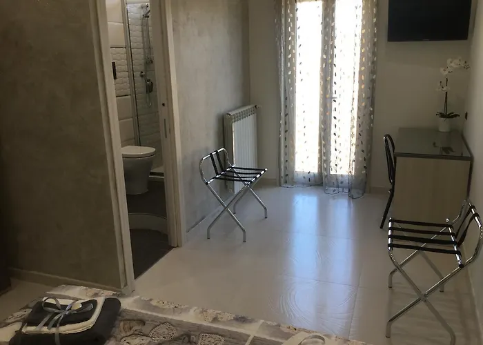 Vittorio Emanuele לינה וארוחת בוקר 4*